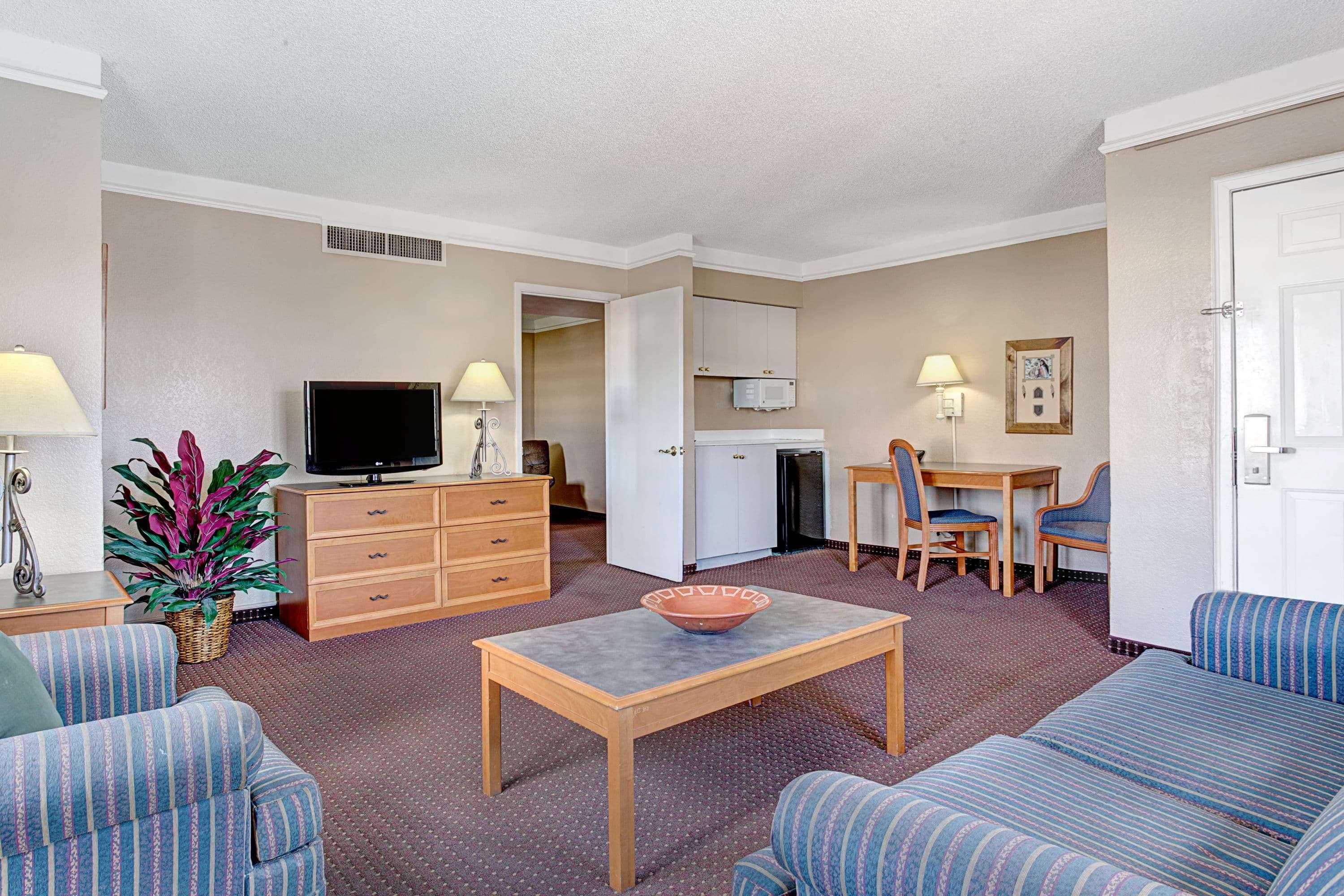 Days Inn By Wyndham Tucson City Center Extérieur photo